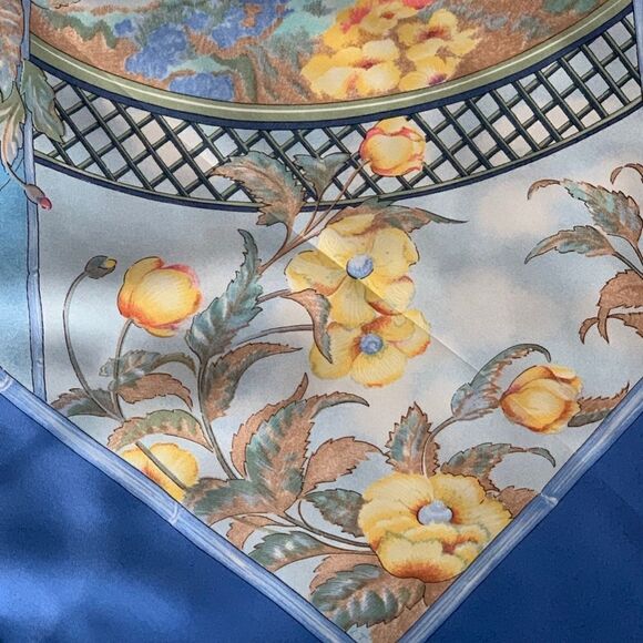 Herme's Claude Monet Giverny Garden Blue Pink Silk Scarf 35" square 1989 NIB - Picture 10 of 16